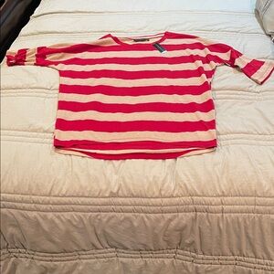 Metaphor, large with shine blouse, slightly longer in the back